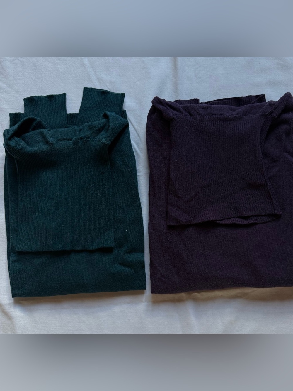 Lot of 2 Banana Republic Silk Blend Ribbed Turtlenecks XS